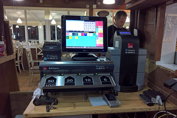 Chiringuito-instala-cajon-automatico