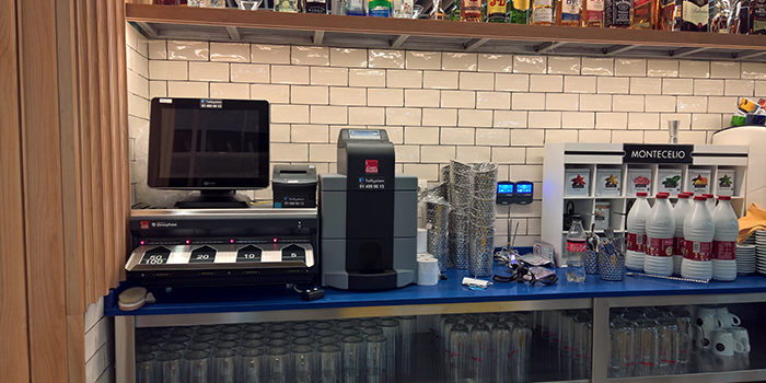 Restaurante-Madrid-Cajon-Automatico Restaurante-Madrid-Cajon-Automatico